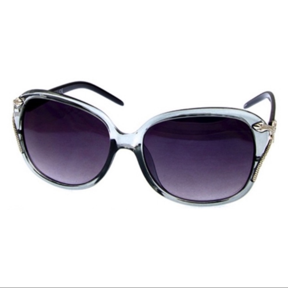 Boutique | Snake Embellished Sunglasses